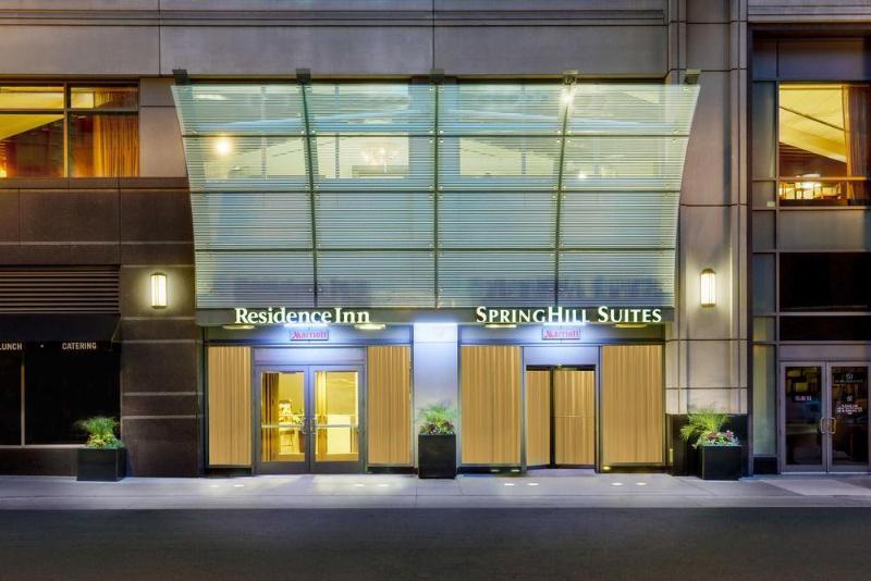 Springhill Suites Chicago Downtown/River North Exterior foto